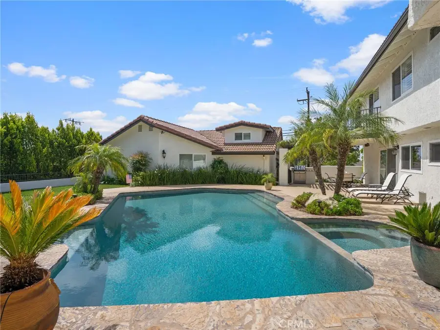 2304 N San Antonio Avenue, Upland, CA 91784 - #2