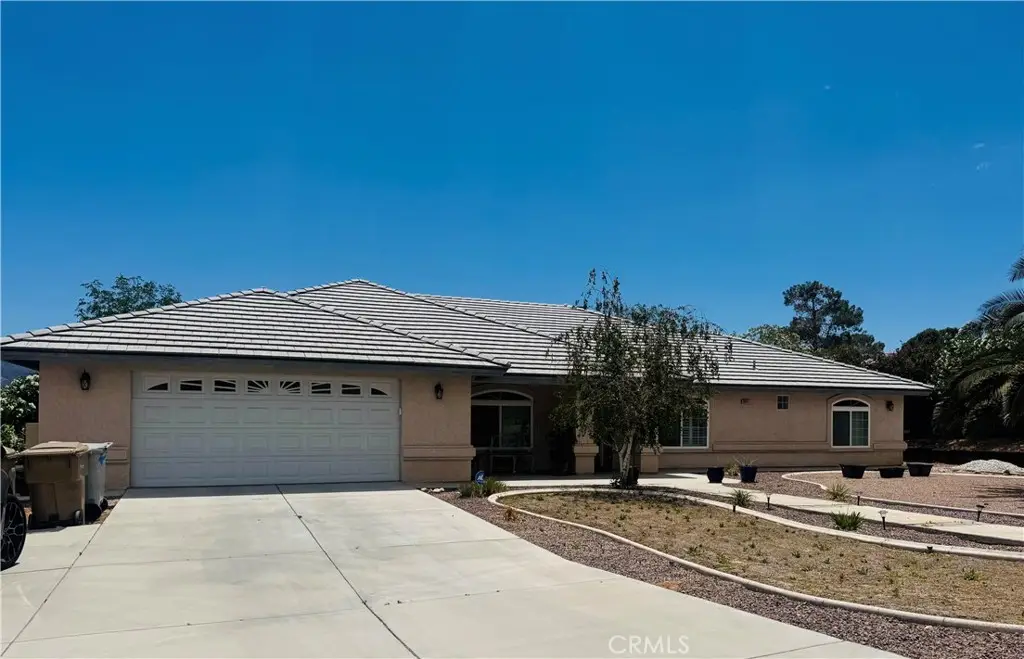 18641 Niles, Hesperia, CA 92345 - #1