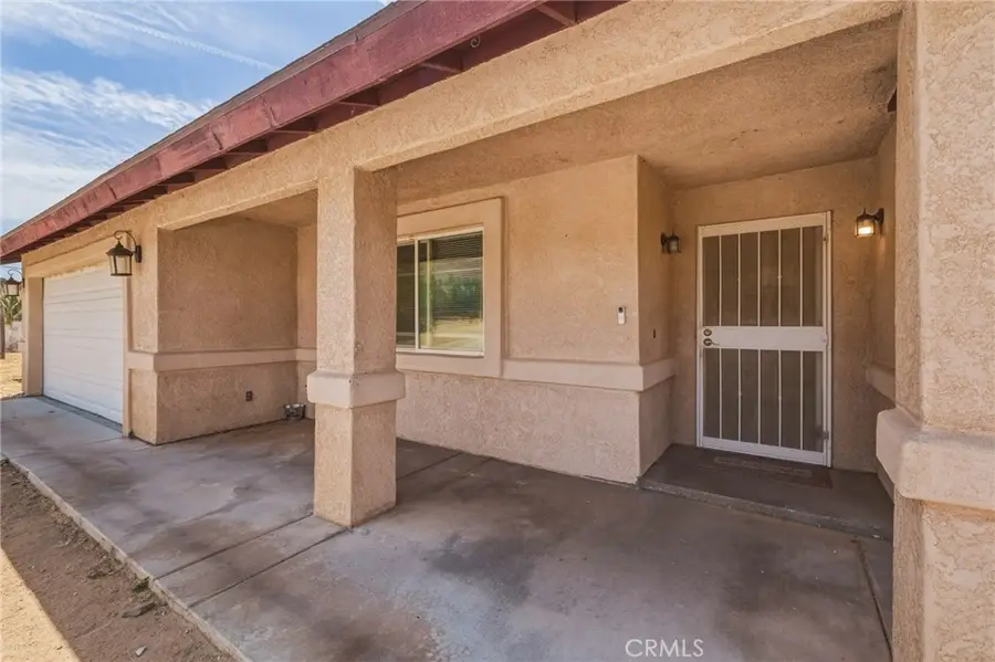 15072 Desert Star Road, Apple Valley, CA 92307 - #2