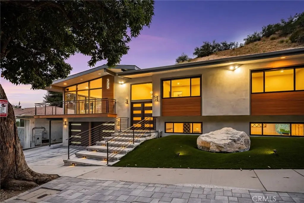 325 N Madison Avenue, Monrovia, CA 91016 - #1