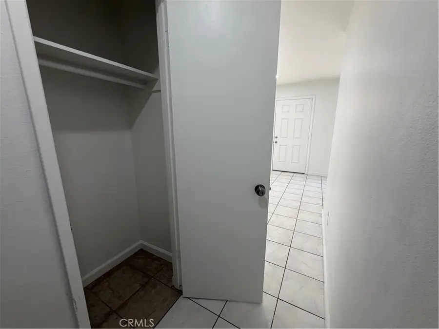 7931 Newcastle Avenue, Reseda, CA 91335 - #3