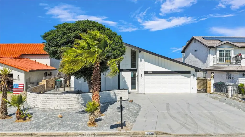 13825 Spring Valley, Victorville, CA 92395 - #1