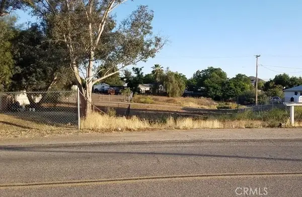 23721 San Jacinto Rd., Menifee, CA 92587