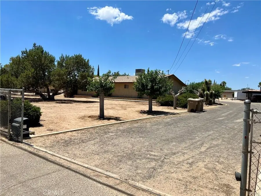 8978 7th, Hesperia, CA 92345 - #2