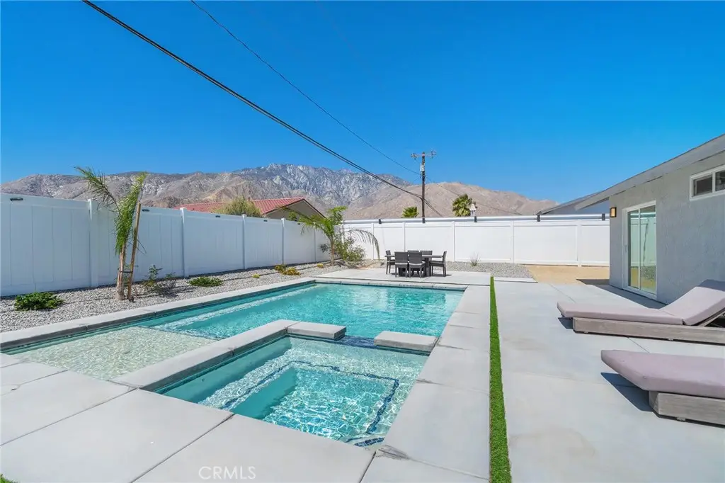 373 W Avenida Cerca, Palm Springs, CA 92262 - #1