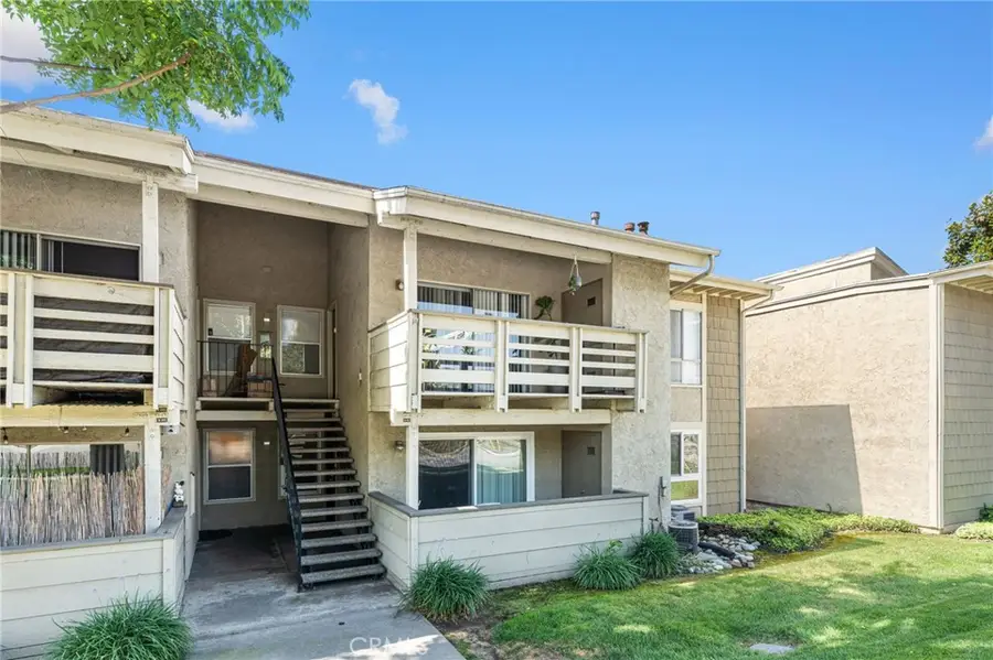 1130 E Alosta #B102, Azusa, CA 91702 - #3