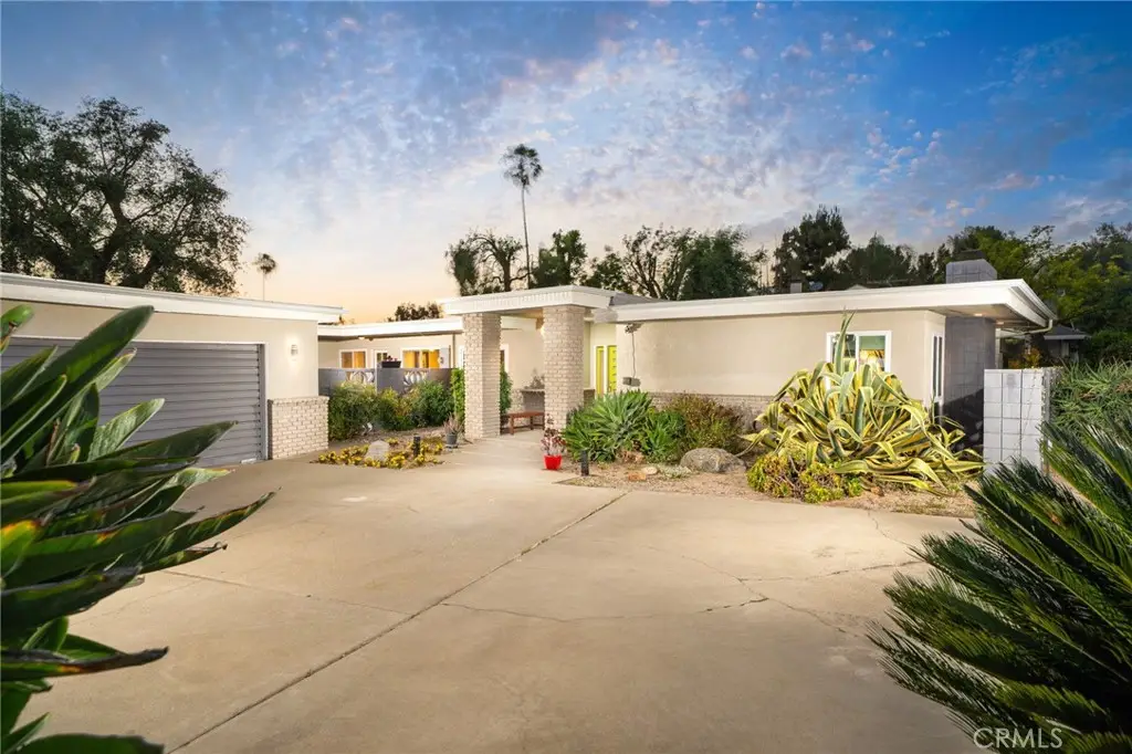 2129 N San Marcos Place, Claremont, CA 91711 - #1