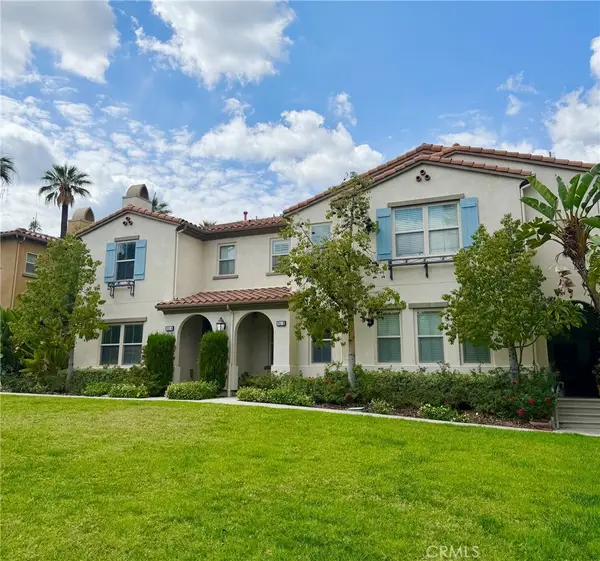 951 N Sunrise, Azusa, CA 91702