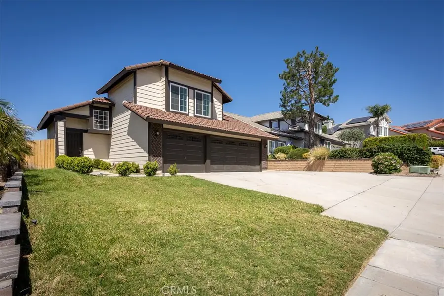 6386 N Beechwood Avenue, San Bernardino, CA 92407 - #2