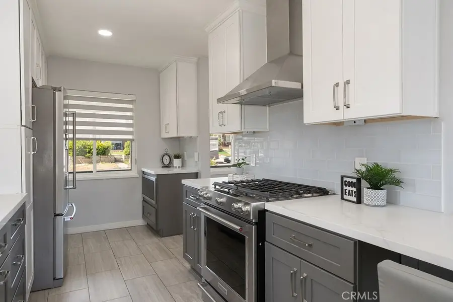 904 E Edgecomb Street, Covina, CA 91724 - #3