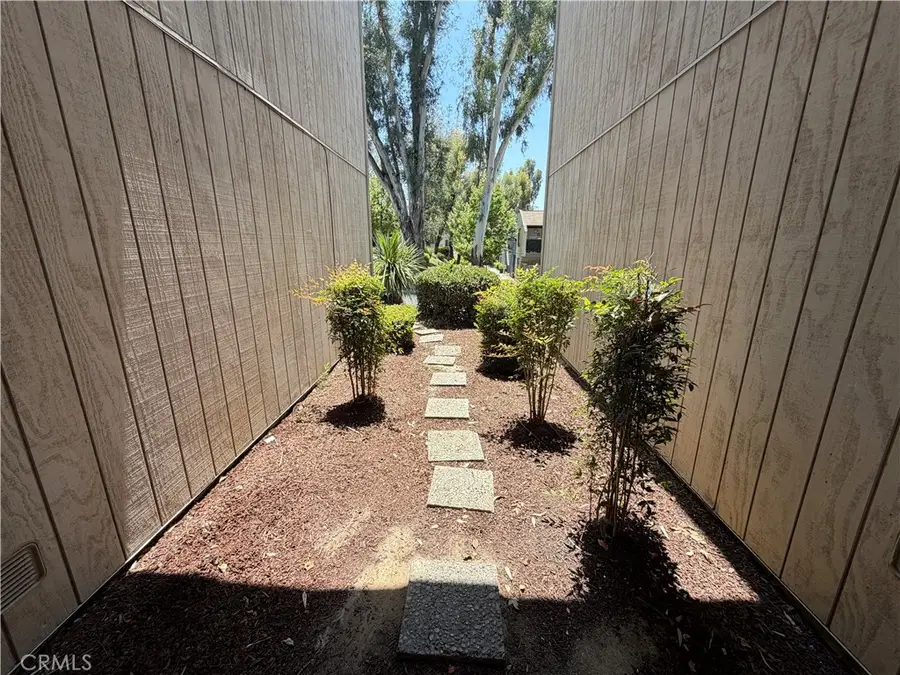 600 307 Central Avenue, Riverside, CA 92507 - #2