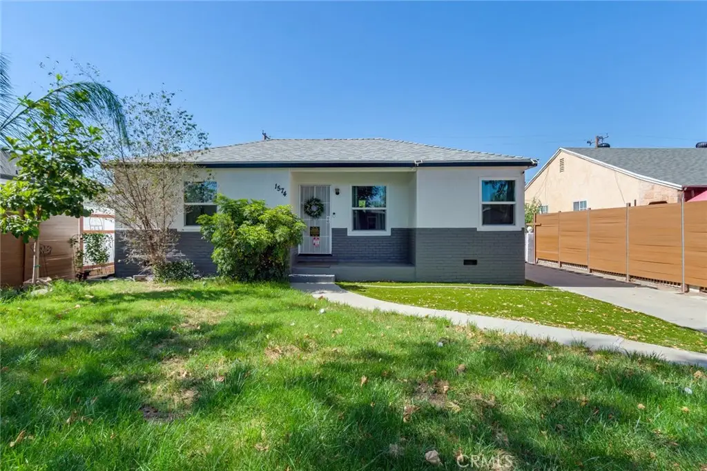1574 W 20th Street, San Bernardino, CA 92411 - #1