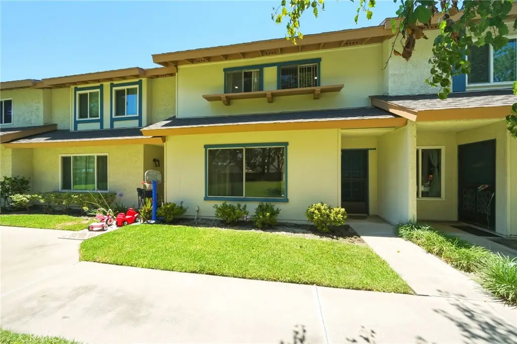 5950 Imperial, South Gate, CA 90280 - #1