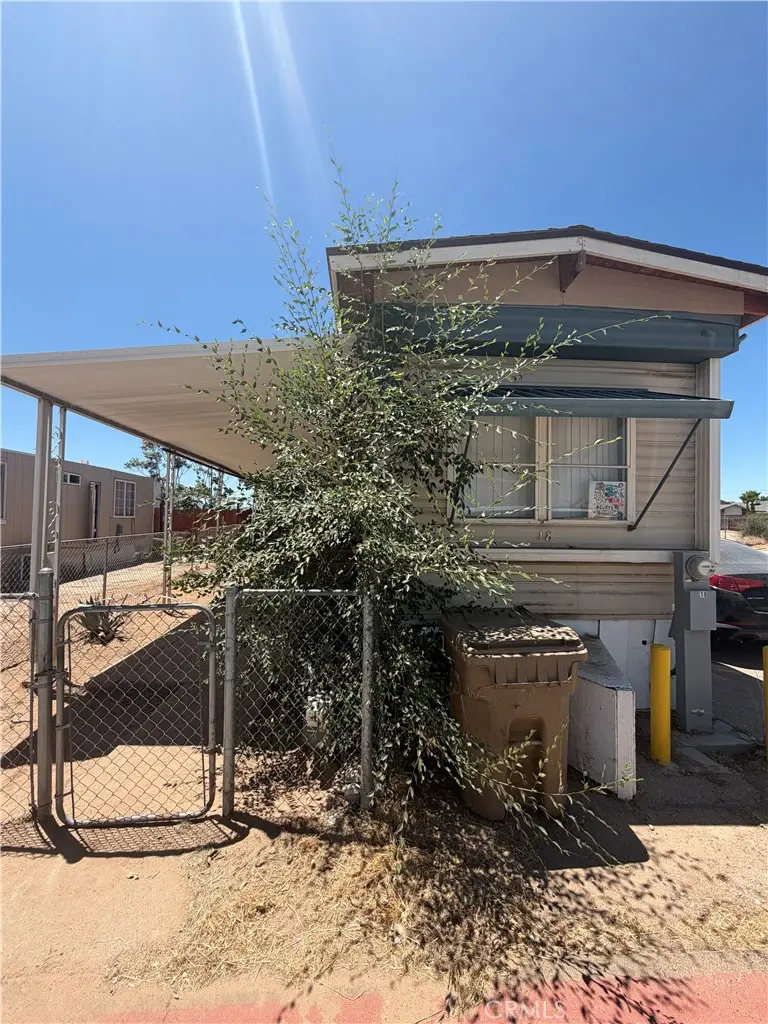 9120 Hesperia Road #18, Hesperia, CA 92345 - #1