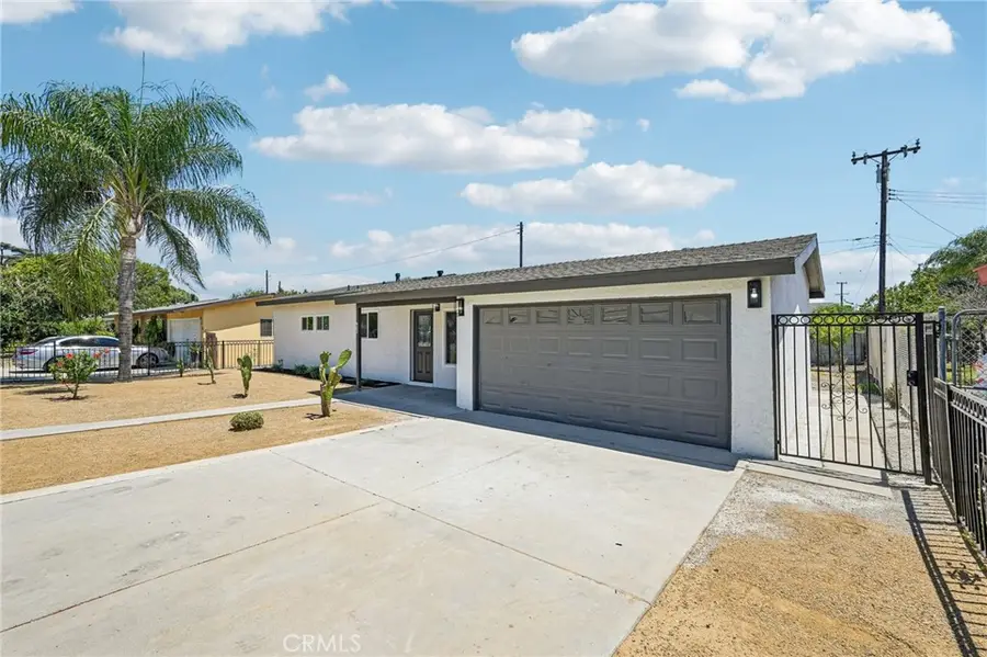 902 E Olive Street, Pomona, CA 91766 - #3