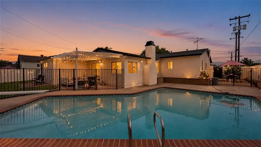 404 W Workman Avenue W, Covina, CA 91723 - #2