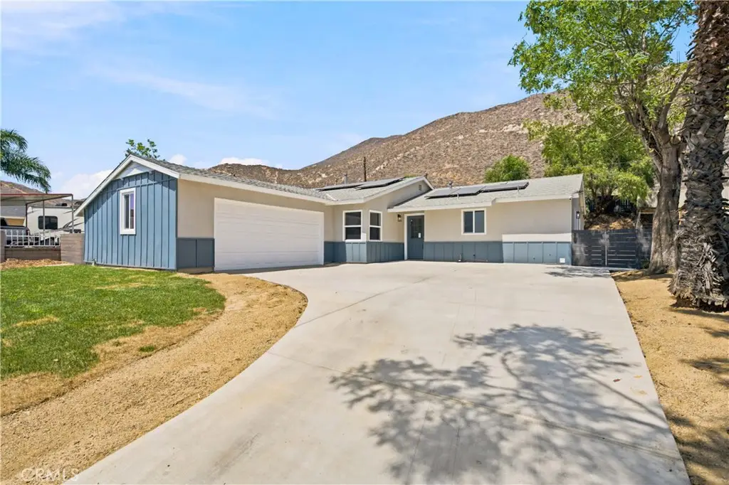 5945 Paramount Drive, Jurupa Valley, CA 92509 - #1