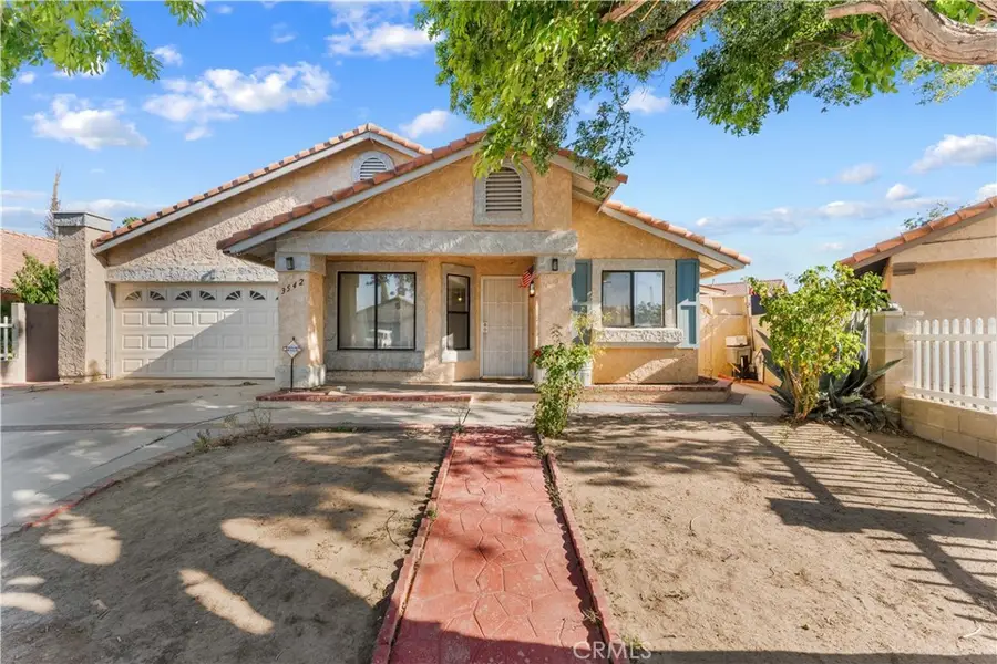 3542 E Avenue R10, Palmdale, CA 93550 - #2