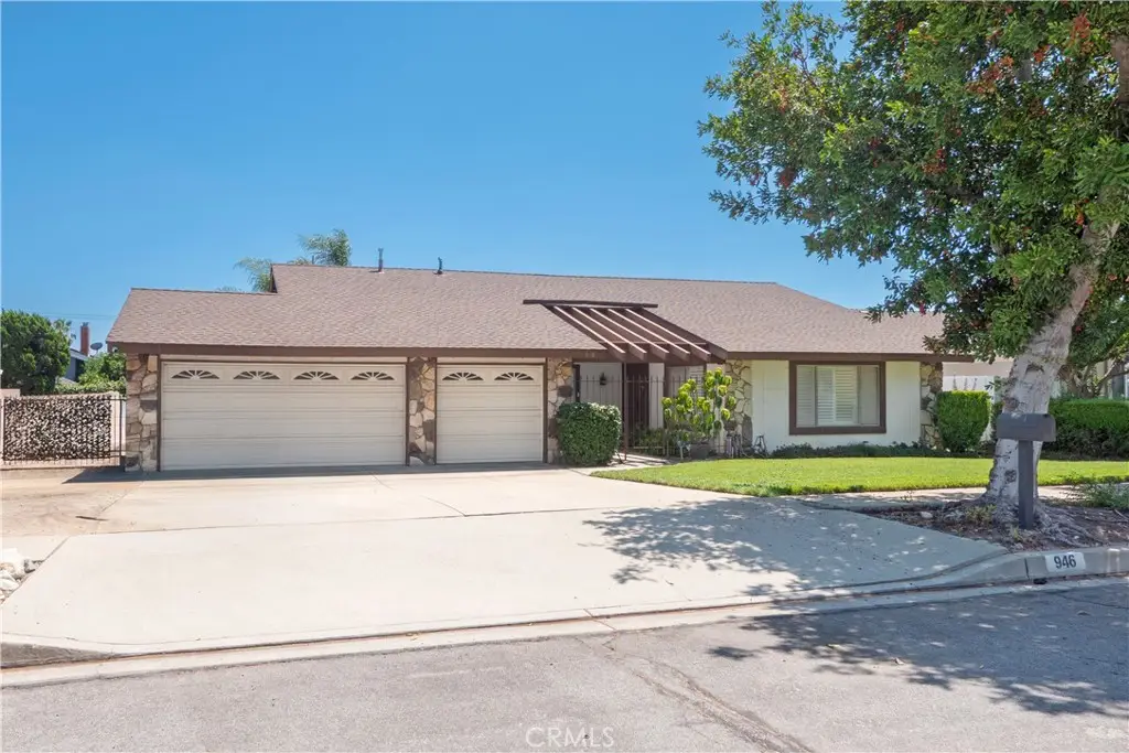 946 Coronado, Upland, CA 91786 - #1