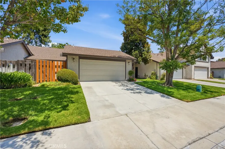 28296 Bockdale Avenue, Canyon Country, CA 91387 - #2