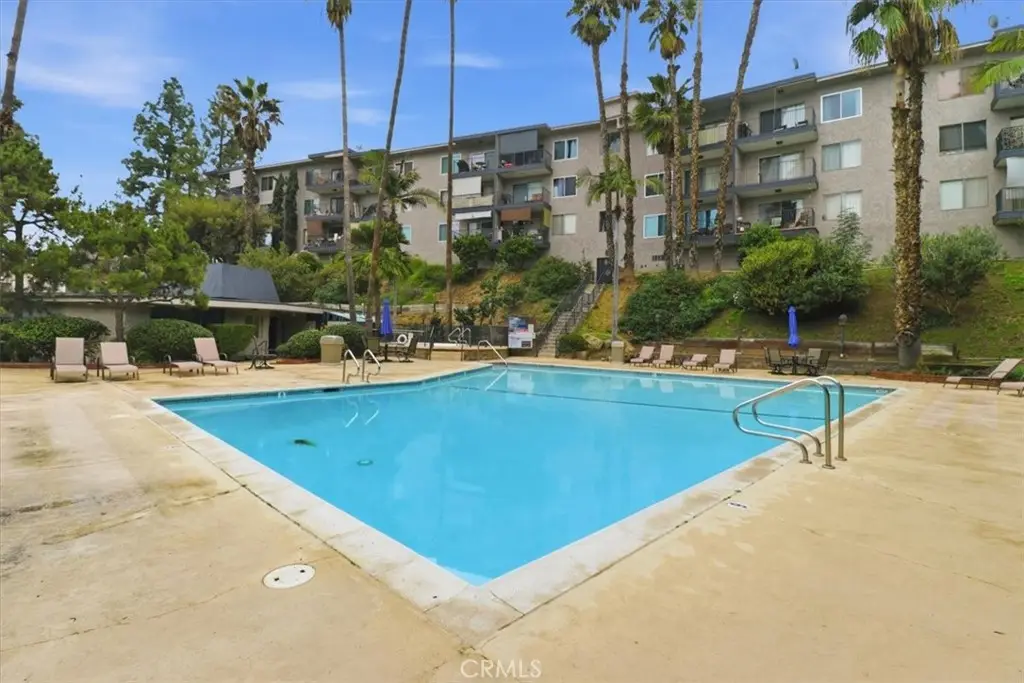 1517 E Garfield St, Glendale, CA 91205 - #1