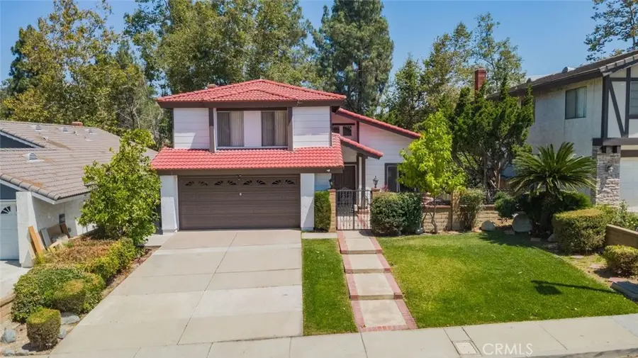 3 Old Wood, Phillips Ranch, CA 91766 - #2