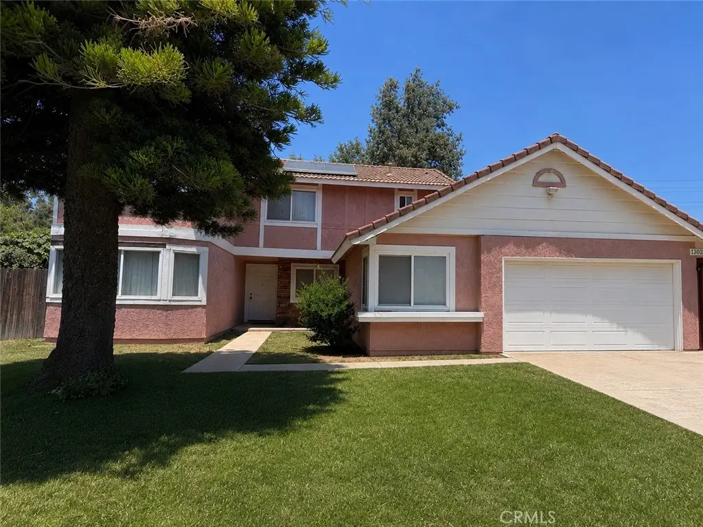 1302 S Yucca Avenue, Bloomington, CA 92316 - #1