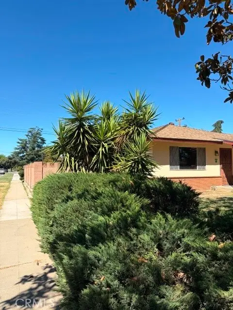 1454 W Gettysburg, Fresno, CA 93705 - #2