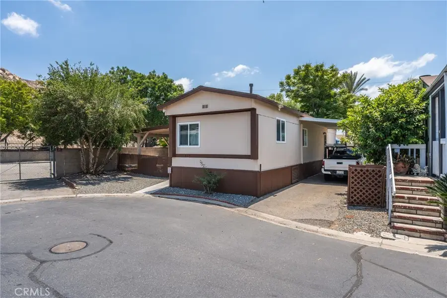 3825 Crestmore #313, Riverside, CA 92509 - #2