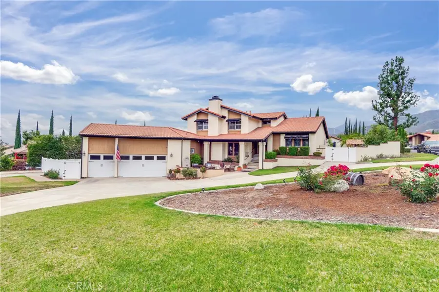 2429 Cliff Road, Upland, CA 91784 - #2