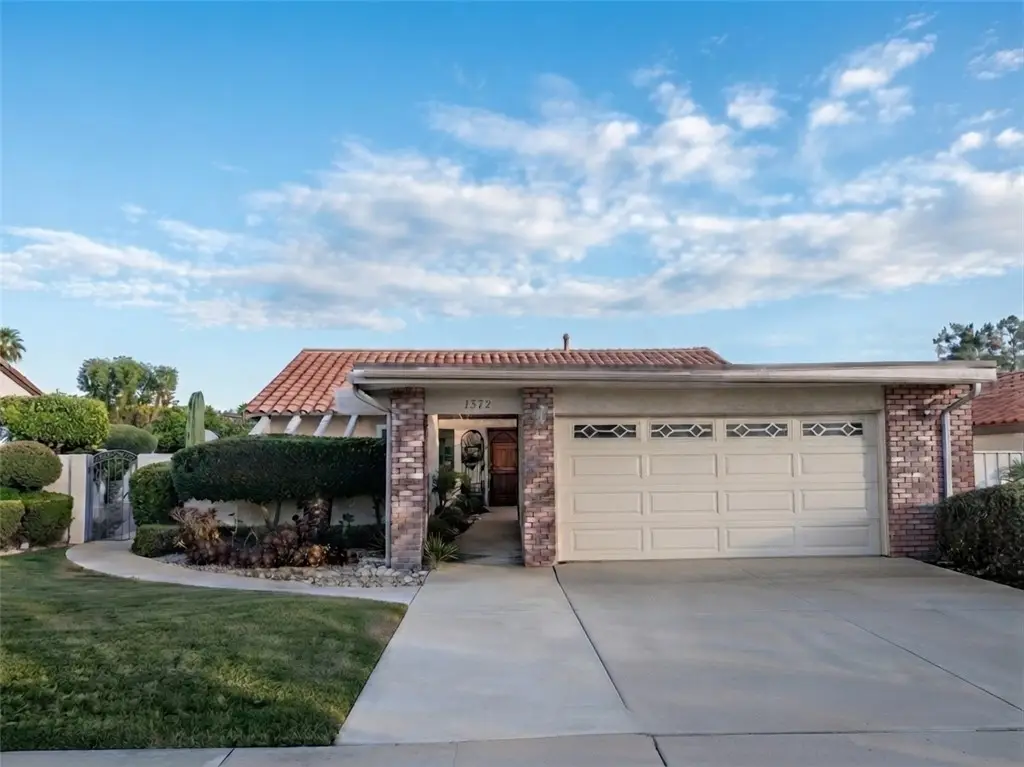 1372 Branch Circle, Upland, CA 91786 - #1