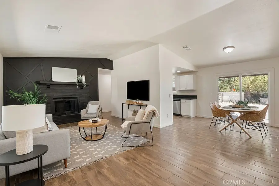 40104 166th Street E, Lake Los Angeles, CA 93591 - #3