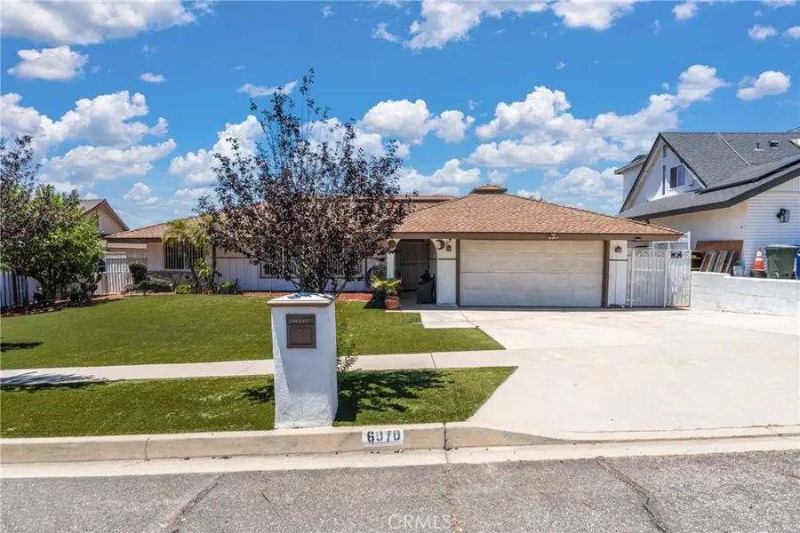 6070 Blythe Avenue, Highland, CA 92346 - #2