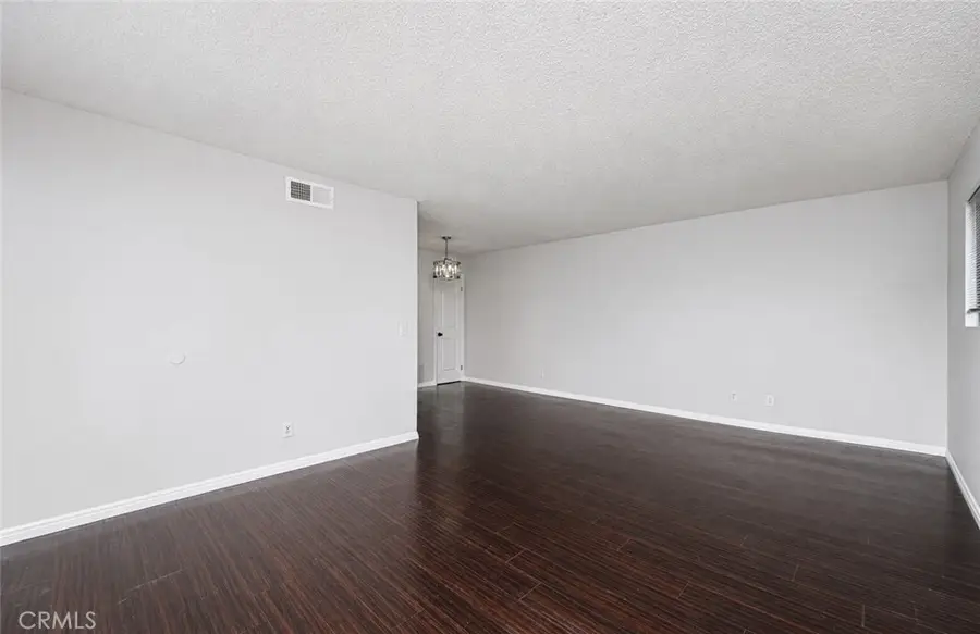 1126 W Calle De La Luna # 4, Azusa, CA 91702 - #3