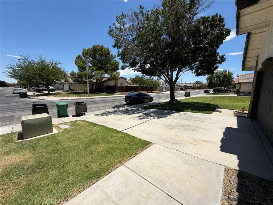 44937 Gloriosa Lane, Lancaster, CA 93535 - #2