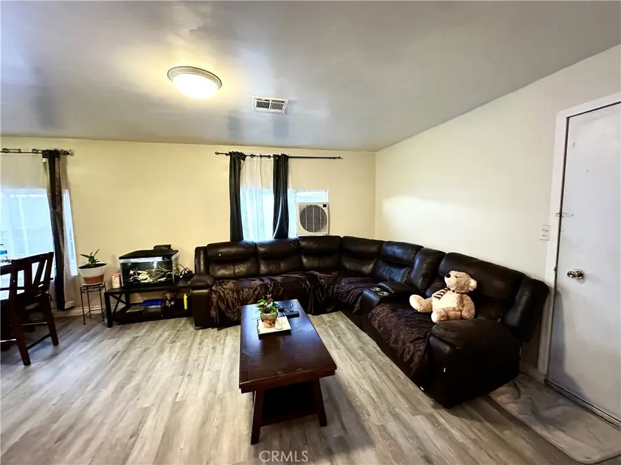 2160 W Rialto, San Bernardino, CA 92410 - #2