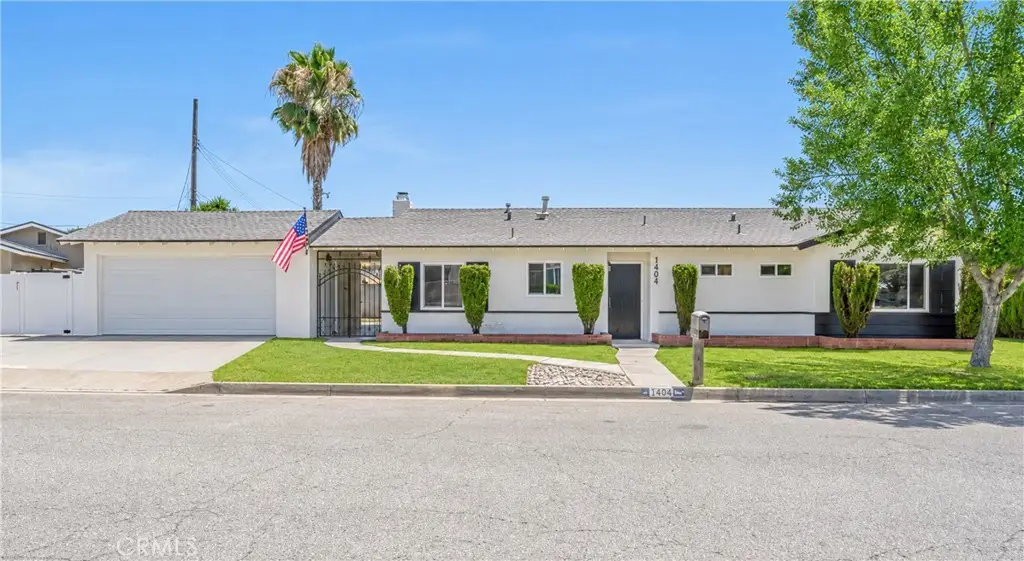 1404 E Louisa Avenue, West Covina, CA 91791 - #1