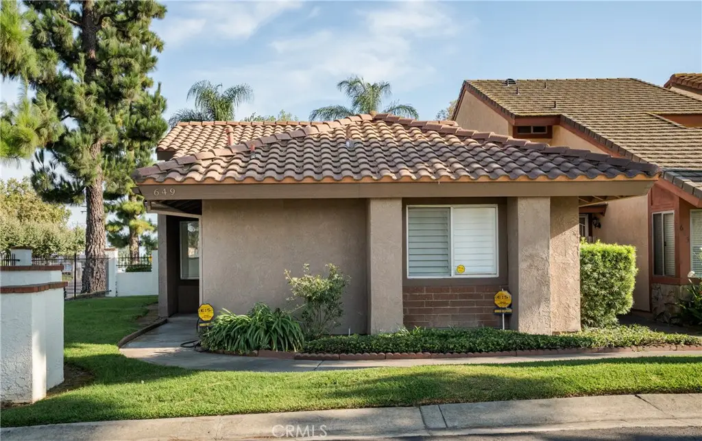 649 E Merion, Ontario, CA 91761 - #1