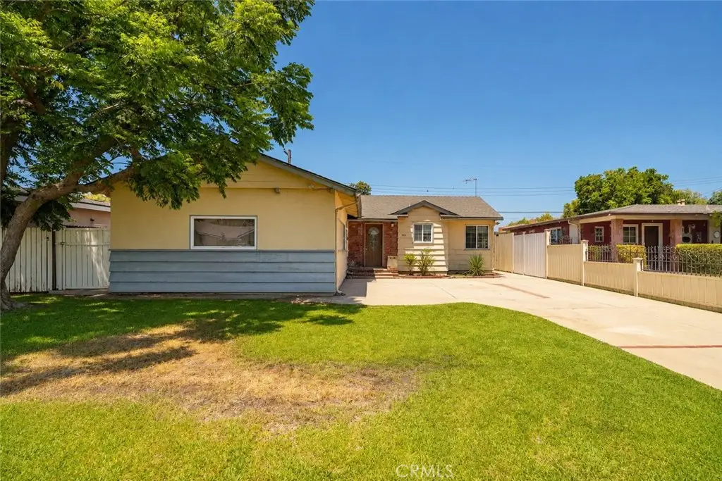 733 S Bender Avenue, Glendora, CA 91740 - #1