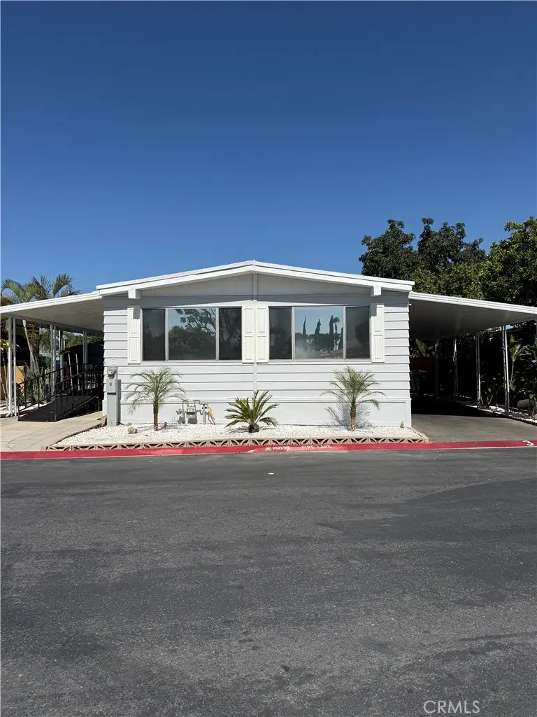 995 Pomona Rd#3, Corona, CA 92882 - #3