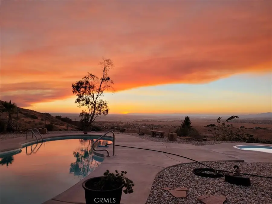 8988 Buena Vista, Apple Valley, CA 92308 - #3