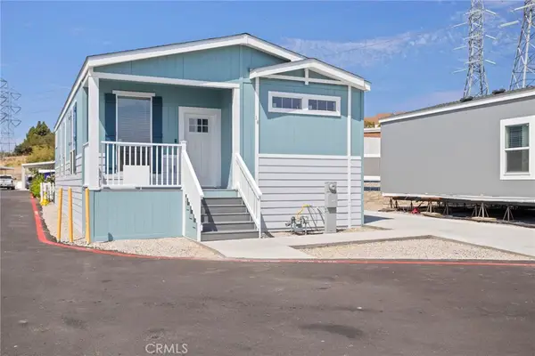 3030 Oceanside Boulevard #14, Oceanside, CA 92054