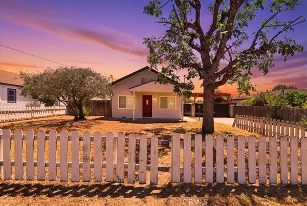 846 N 4th Avenue, Upland, CA 91786