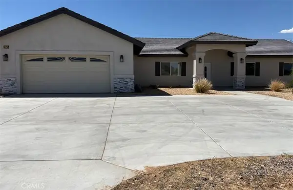 12432 Kiowa, Apple Valley, CA 92308