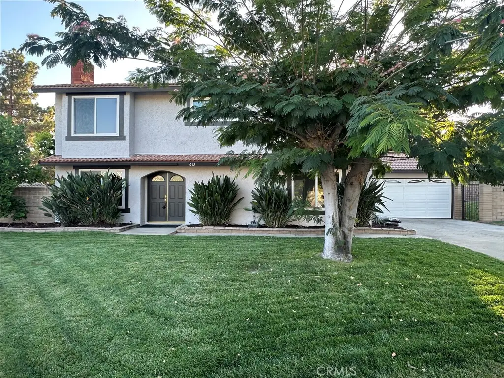 1613 Erin Avenue, Upland, CA 91784 - #1