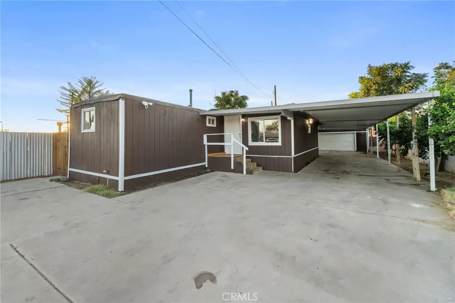 718 Willow Drive, Bakersfield, CA 93308 - #2