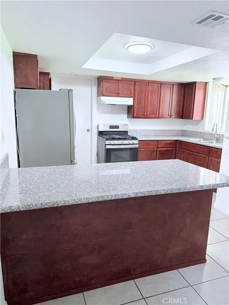 13100 Foothill, Sylmar, CA 91342 - #3