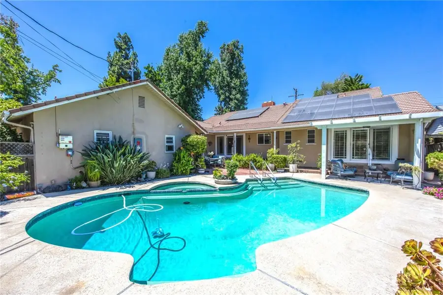 306 E 5th, Ontario, CA 91764 - #3