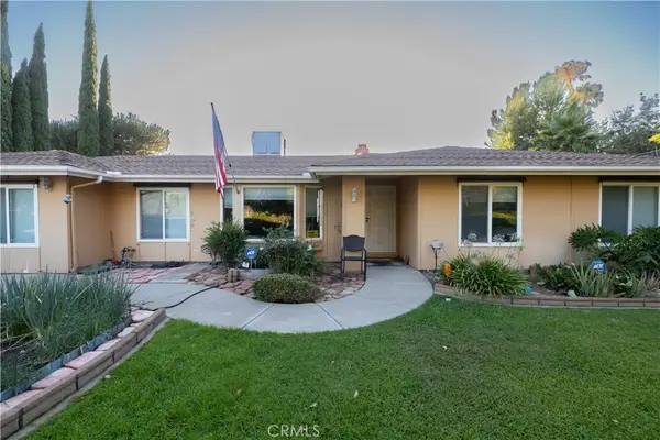 880 Kimbark, San Bernardino, CA 92407