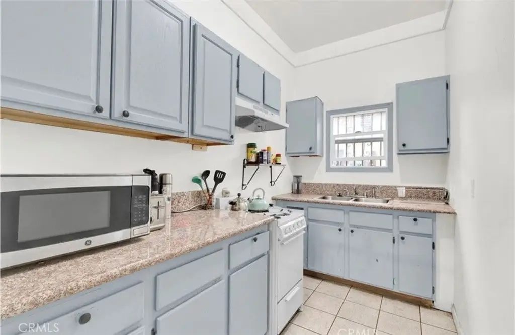 1151 W Mission, Pomona, CA 91766 - #1